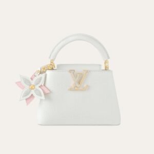 Louis Vuitton Capucines Mini Bag Snow White 21Cm M21416