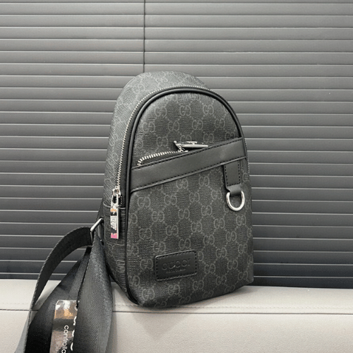 Gucci Gg Supreme Chest Bag Black 11 Inches