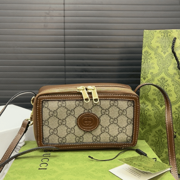 Gucci Gg Supreme Mini Camera Bag Beige 6.7 Inches