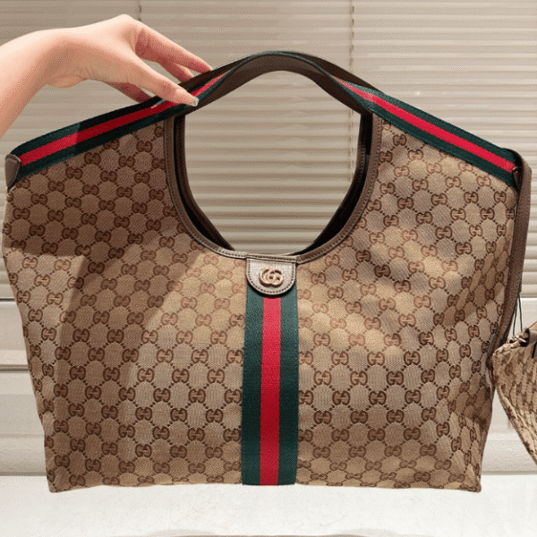 1-232 Gucci Giglio Large Tote Bag Gg Canvas 16.5 Inches 853971 FAFFP 2547