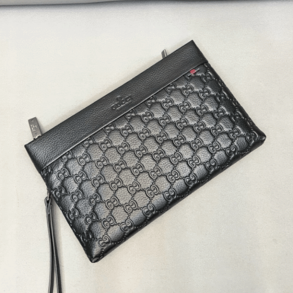 Gucci Microguccissima Clutch Black 10.6 Inches