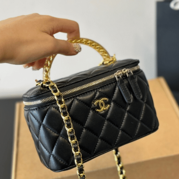 Chanel Mini Vanity Case With Top Handle Black 6.3 Inches