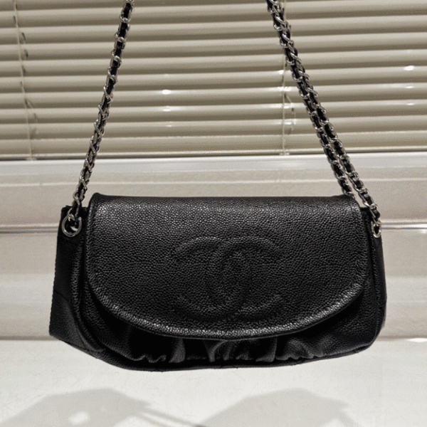 Chanel Vintage-Style Flap Bag Black 9.1 Inches