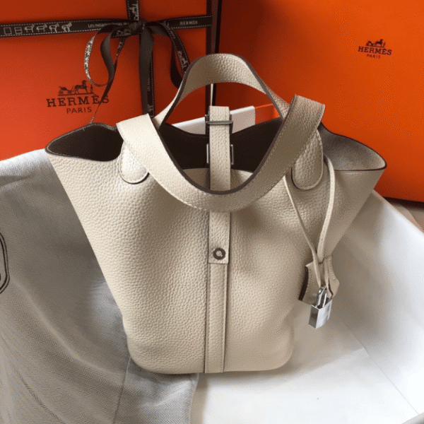 Hermès Picotin Lock Bag Off-White/Cream 7.1 Inches