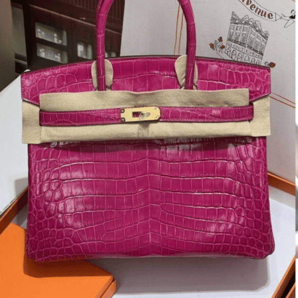 Hermès Birkin Bag Fuchsia Crocodile 11.8 Inches