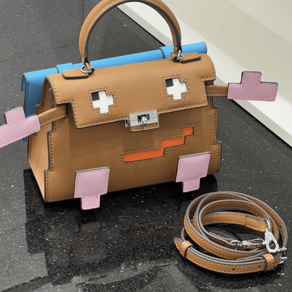 1-402 Hermès Kelly Pixel Bag Tan/Multi-Color 7.9 Inches