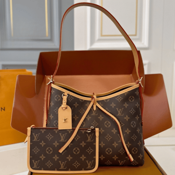 Louis Vuitton Carryall PM Monogram 11.4 Inches M46203