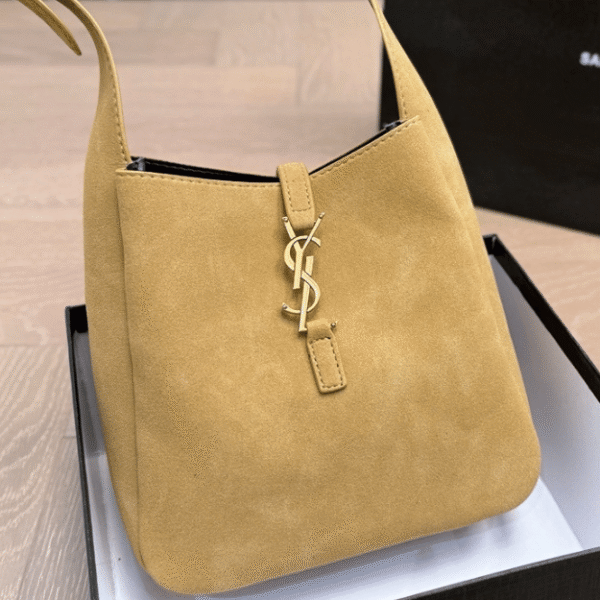 1-420.png Saint Laurent Le 5 À 7 Hobo Bag 8.3 Inches 8094611U80W3194