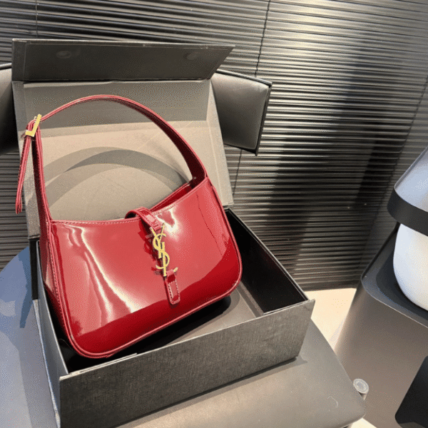 1-444.png Saint Laurent Le 5 À 7 Hobo Bag Bordeaux Patent 9.4 Inches