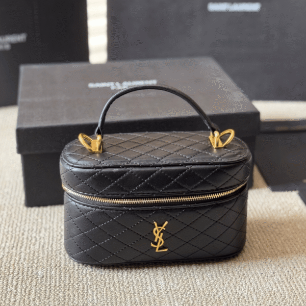 Saint Laurent Quilted Mini Vanity Bag Black 7.1 Inches 7667311El071000