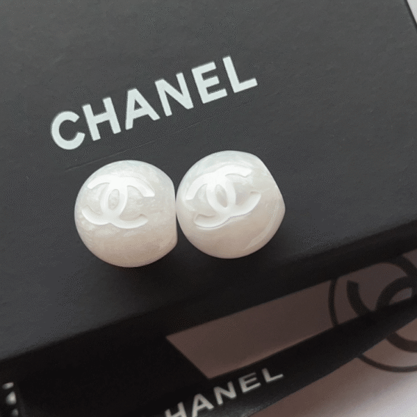 Chanel Cc Logo Round Stud Earrings White Resin/Pearl Silver-Tone
