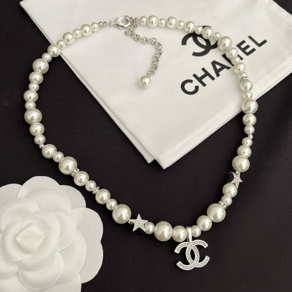 Chanel Pearl Choker Necklace With Star And Cc Pendant Silver-Tone