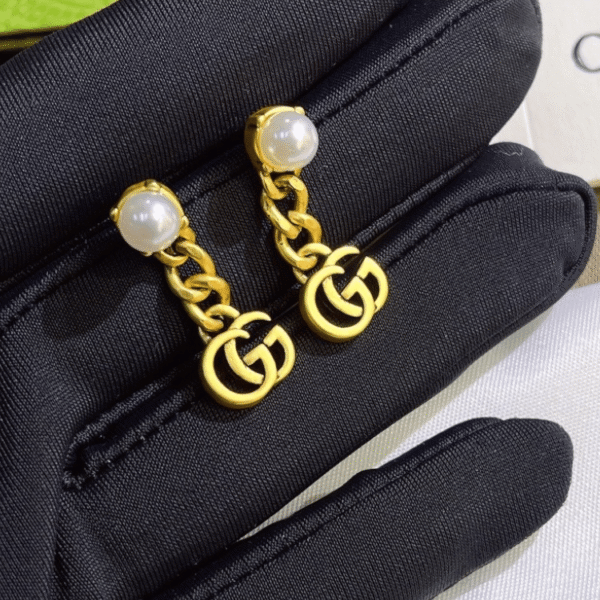 Gucci Pearl And Interlocking G Drop Earrings Gold-Tone