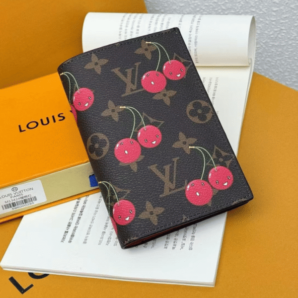 1-515 Louis Vuitton X Murakami Cherry Passport Holder 5.5 Inches M13424
