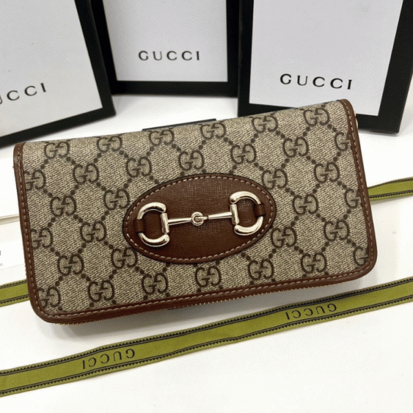 1-521 Gucci Horsebit 1955 Zip-Around Wallet Gg Supreme 7.5 Inches