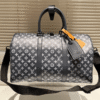 1-577 Louis Vuitton Keepall 40 Monogram Eclipse Dark Navy 15.7 Inches