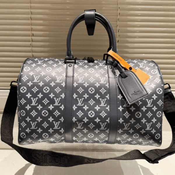 1-577 Louis Vuitton Keepall 40 Monogram Eclipse Dark Navy 15.7 Inches