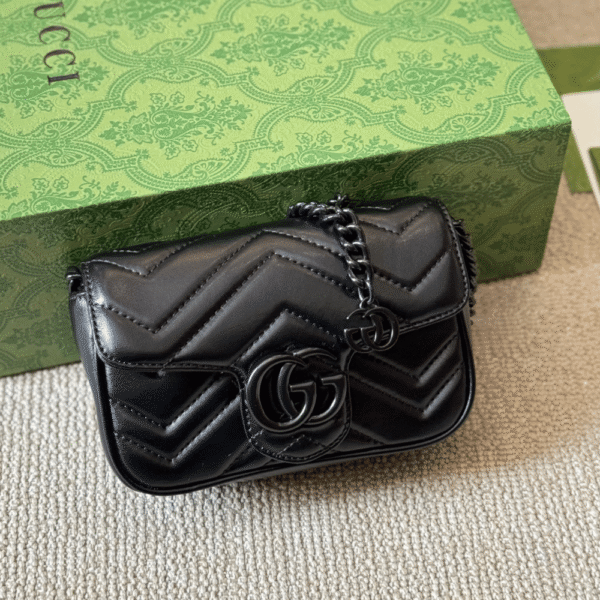 Gucci Gg Marmont Mini Belt Bag Black 6.5 Inches