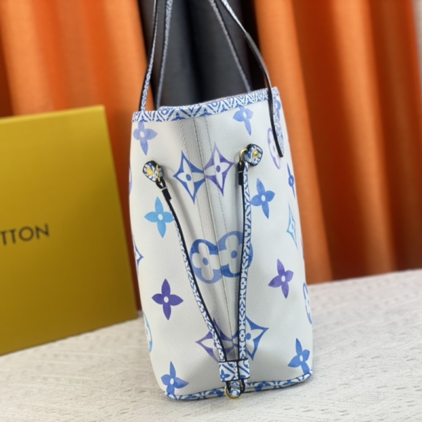 116-1 Louis Vuitton Neverfull By The Pool MM Blue 12.2 Inches M22979