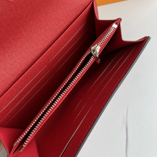 Louis Vuitton Twist Wallet Epi Cerise 7.5 Inches M67510