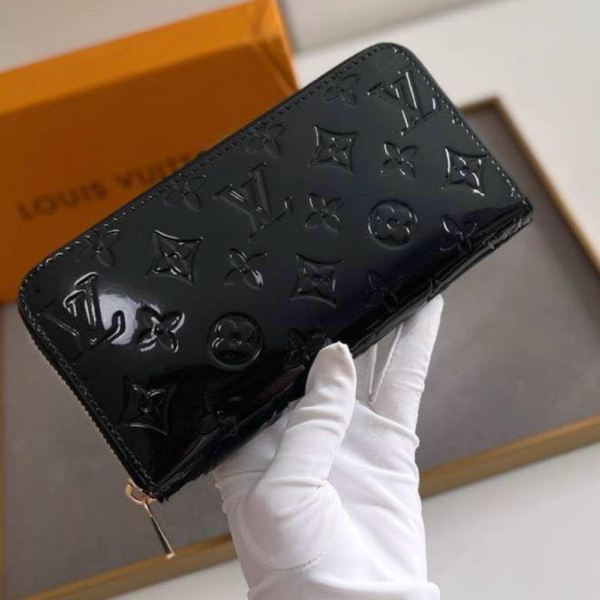 Louis Vuitton Zippy Wallet Monogram Vernis Black Magnetique 7.5 Inches M91457