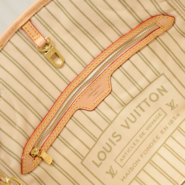Louis Vuitton Neverfull MM Beige 12.2 Inches N40604