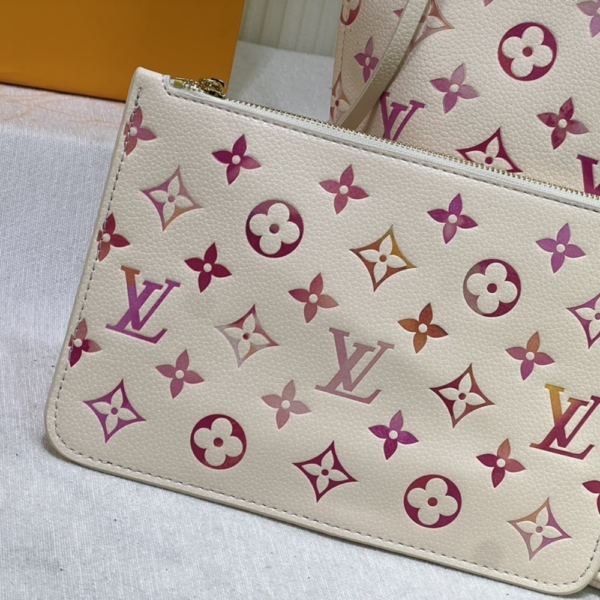 Louis Vuitton Neverfull MM Monogram Multicolor 12.2 Inches N40604