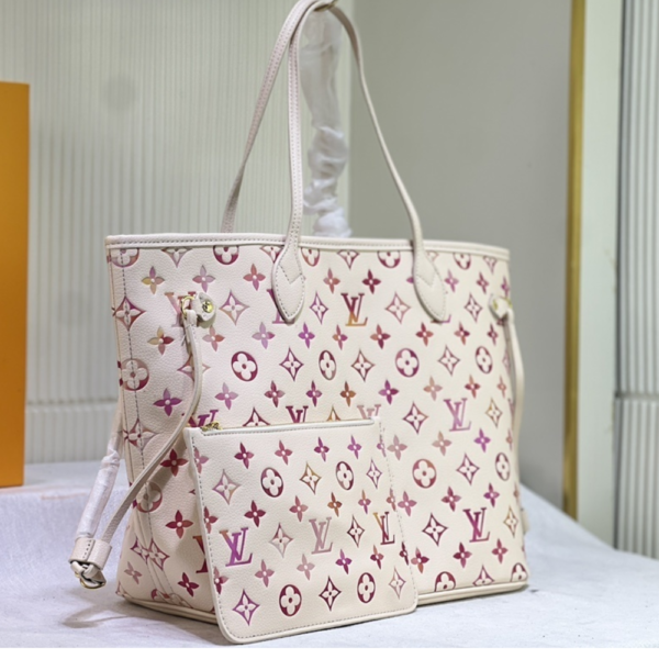 Louis Vuitton Neverfull MM Monogram Multicolor 12.2 Inches N40604