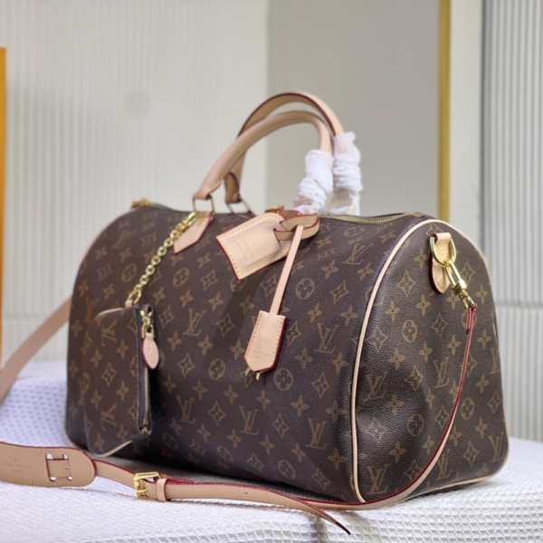 Louis Vuitton Speedy P9 Bandoulière 40 15.7 Inches M24422
