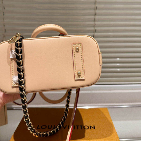 Louis Vuitton Alma Monogram BB Pink 9.8 Inches M14339