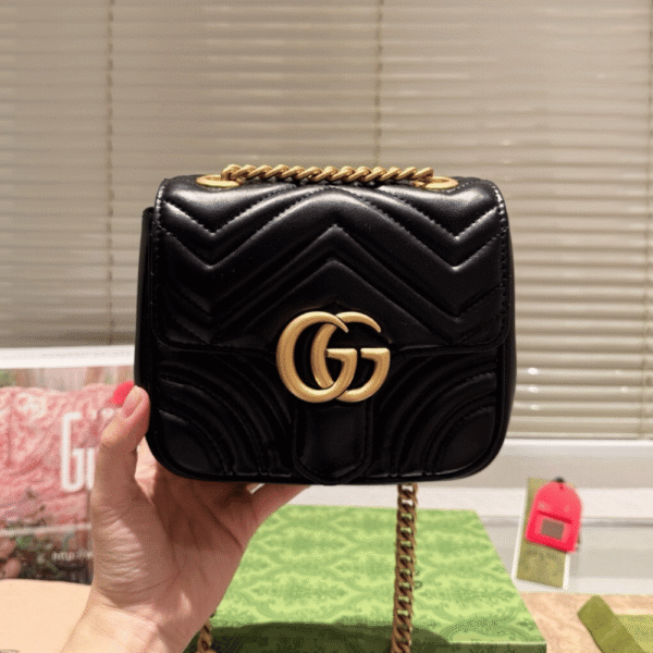 Gucci Gg Marmont Square Shoulder Bag Black 7.1 Inches