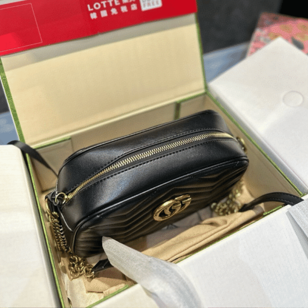 Gucci Gg Marmont Camera Bag Black 9.1 Inches