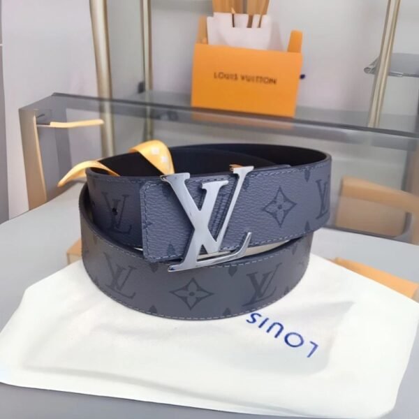 Louis Vuitton Reversible Lv Belt Monogram Eclipse Lv Belt M0450V