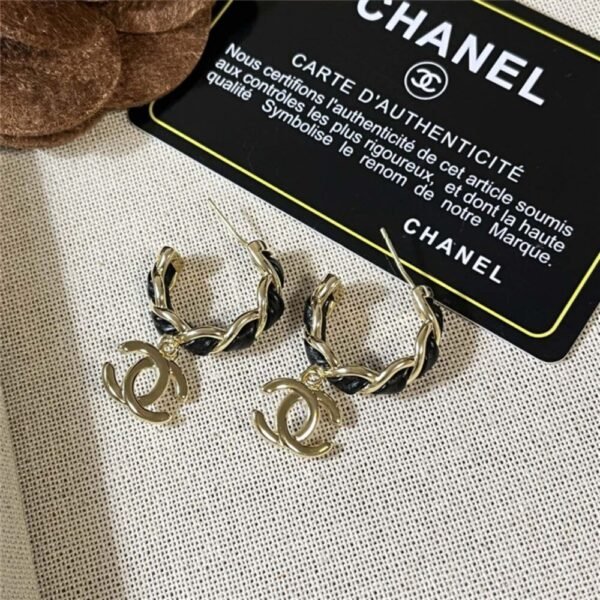 Chanel Chain CC Small Hoop Earrings Gold