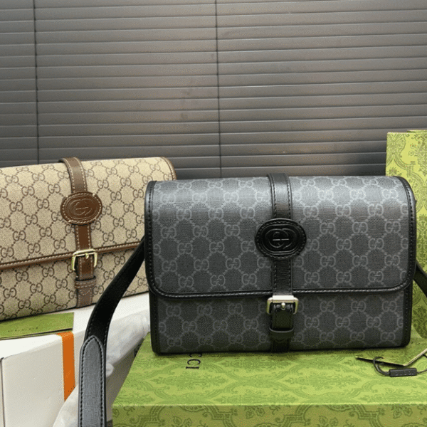 Gucci Gg Supreme Flap Messenger Bag Black 9.8 Inches