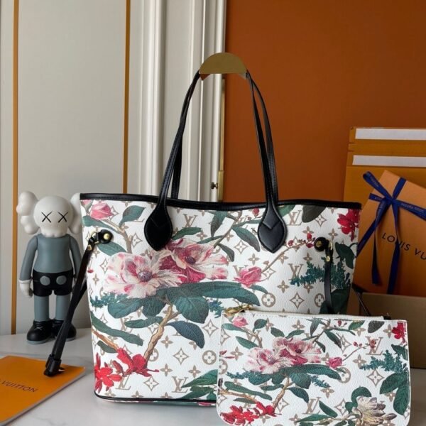 Louis Vuitton Neverfull MM Monogram Canvas Dune 32Cm