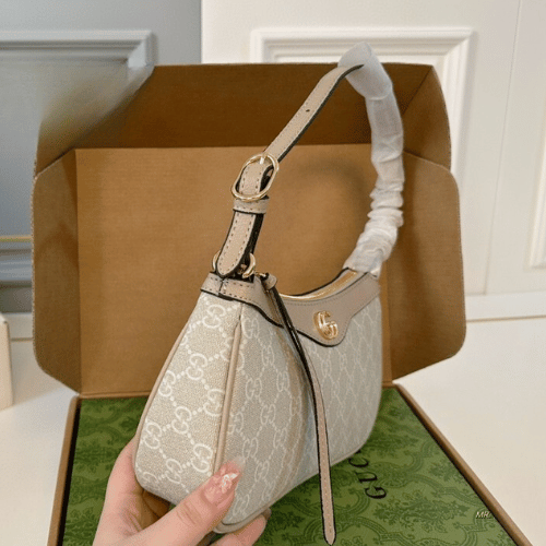 Gucci Ophidia Small Shoulder Bag White 9.8 Inches 735145 UULBG 9683