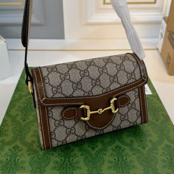 2-217 Gucci Horsebit 1955 Box Phone Bag Brown 7.1 Inches