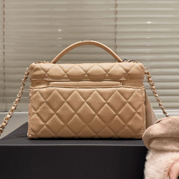 Chanel Vanity With Chain Beige 6.7 Inches