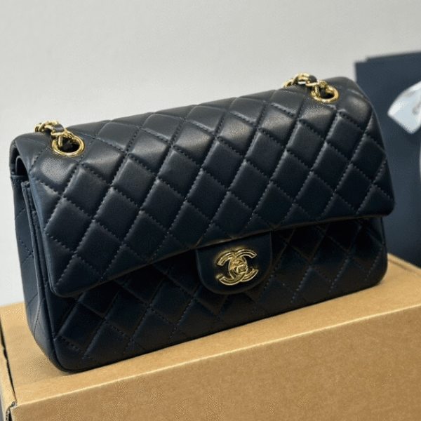 2-298 Chanel Classic Flap Bag Black 9.8 Inches