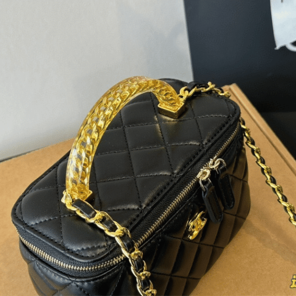Chanel Mini Vanity Case With Top Handle Black 6.3 Inches