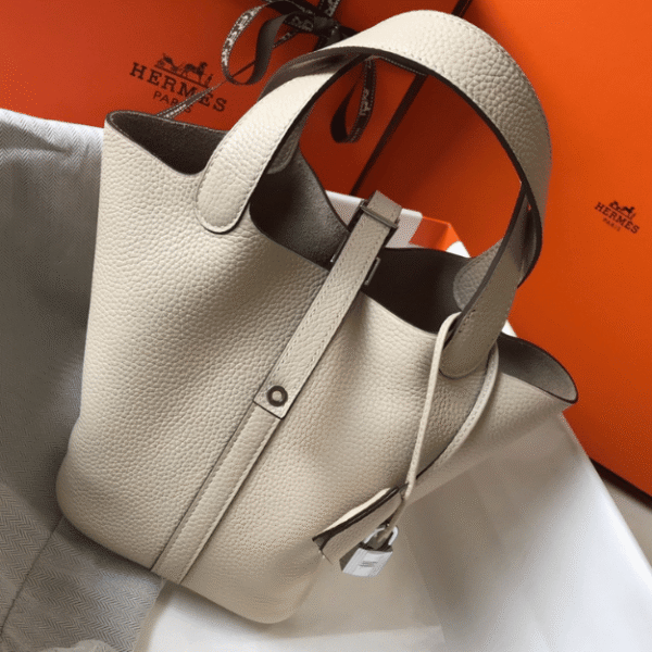 Hermès Picotin Lock Bag Off-White/Cream 7.1 Inches