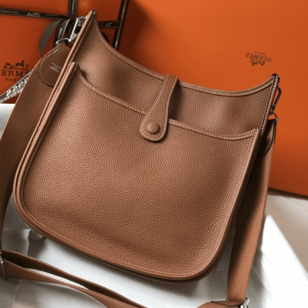 Hermès Evelyne Bag III 29 PM Brown 11 Inches