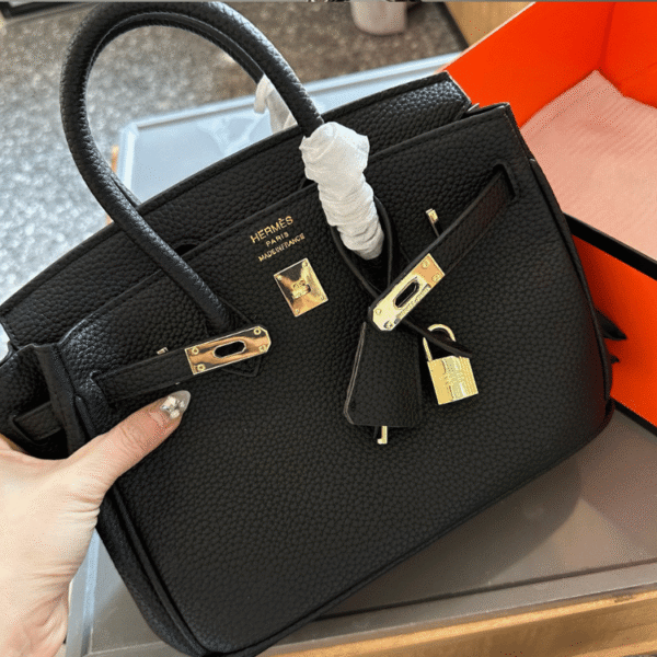 Hermès Kelly Bag Black 9.8 Inches
