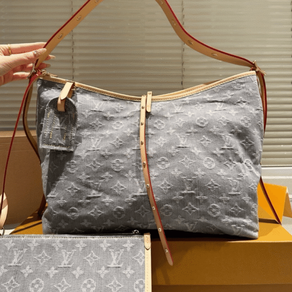 Louis Vuitton Carryall Mm Washed Gray Denim 15.3 Inches M13289