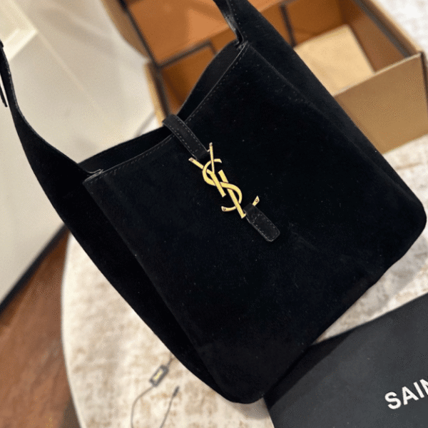 Saint Laurent Le 5 À 7 Hobo Bag Black 9.8 Inches