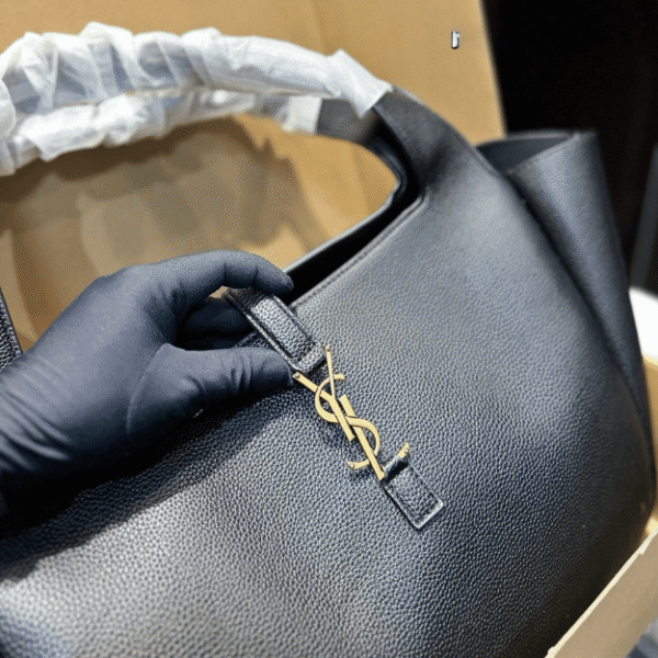 Saint Laurent Le 5 À 7 Maxi Bag Black 19.7 Inches 763435AADUU1000