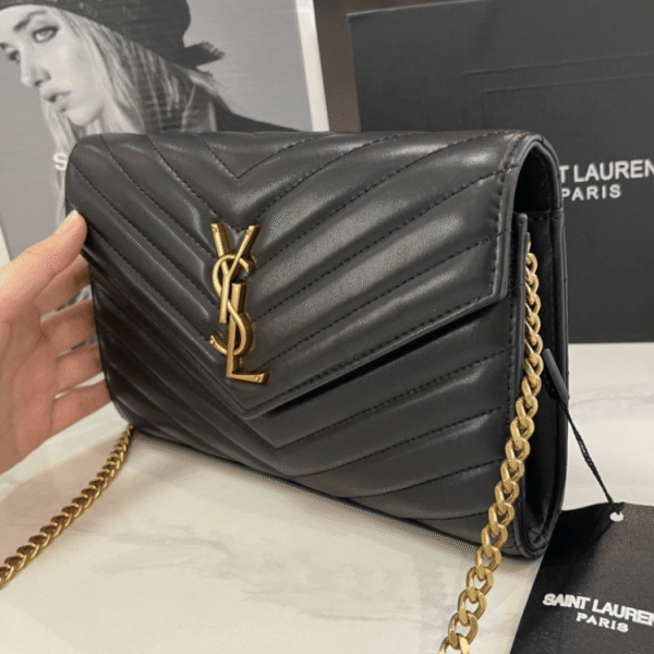 Saint Laurent Envelope Woc Black Bag 8.7 Inches 742920AAA441000
