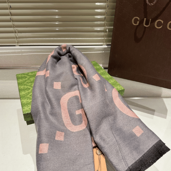 Gucci Monogram Wool Scarf Grey/Pink 70.8 Inches