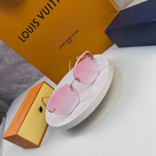2-9-2.jpg Louis Vuitton LV Jewel Round Cat Eye Sunglasses Pink Gold Z2682U